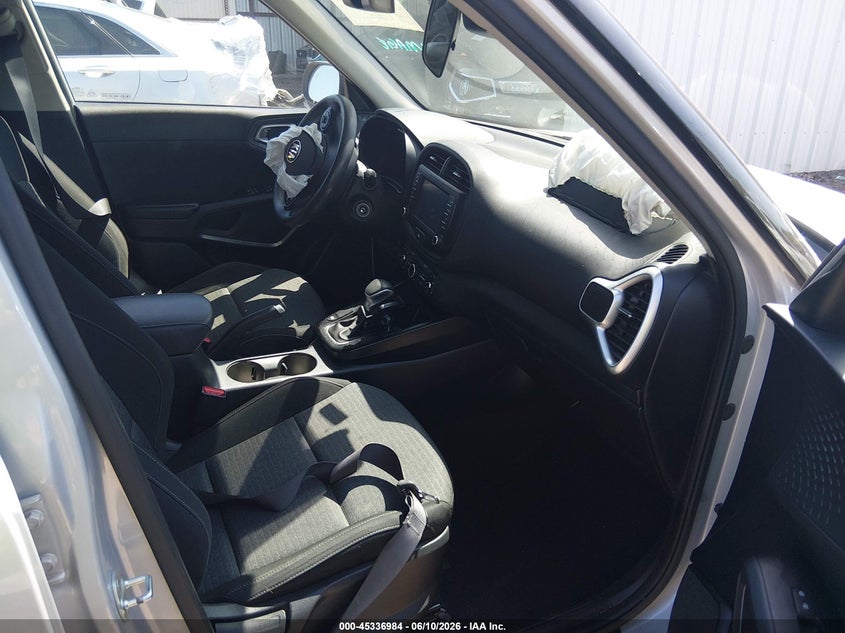 2020 Kia Soul VIN KNDJ23AU7L7732414 IAAI salvage auction — FRONT END, Salvage (Oklahoma), sold $1,600 on 2026-07-22 (photo 5)