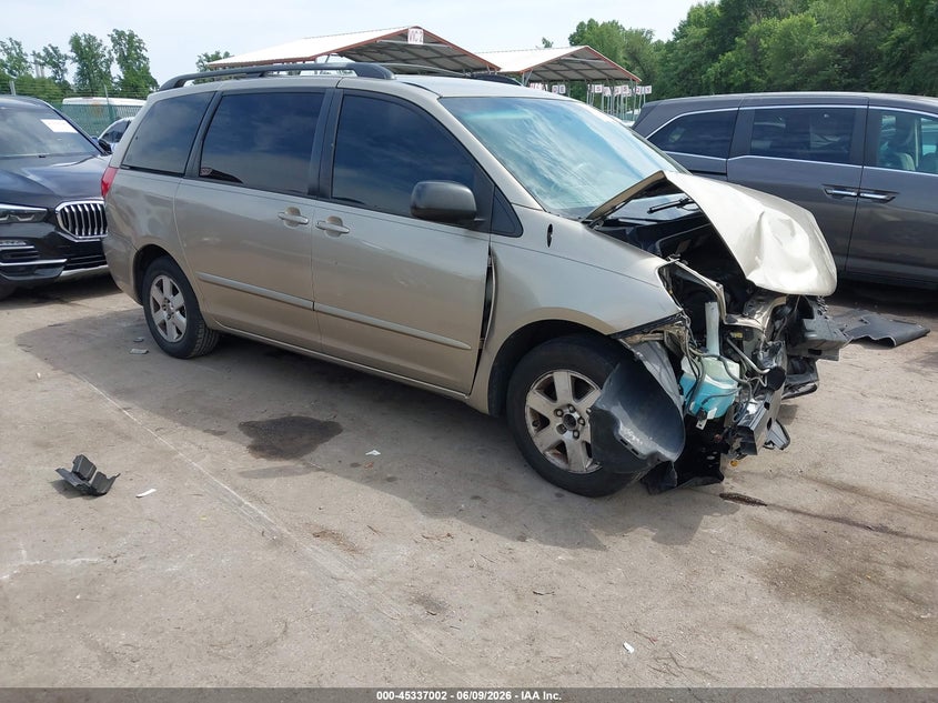2006 Toyota Sienna VIN 5TDZA23CX6S463999 IAAI salvage auction — FRONT END, Salvage - Greater Than 75% (Maryland), sold $725 on 2026-07-09 (photo 1)