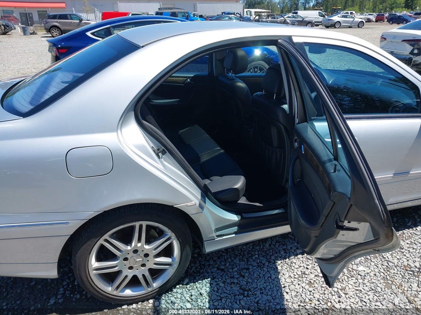 2007 Mercedes-benz C class VIN WDBRF54H67F935029 IAAI salvage auction — SIDE, Bill Of Sale (Washington), sold $475 on 2026-07-08 (photo 8)