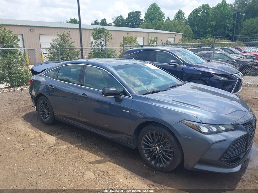2019 Toyota Avalon VIN 4T1B21FB2KU004379 IAAI salvage auction — REAR END, Salvage Title, sold $7,400 on 2026-07-27 (photo 1)