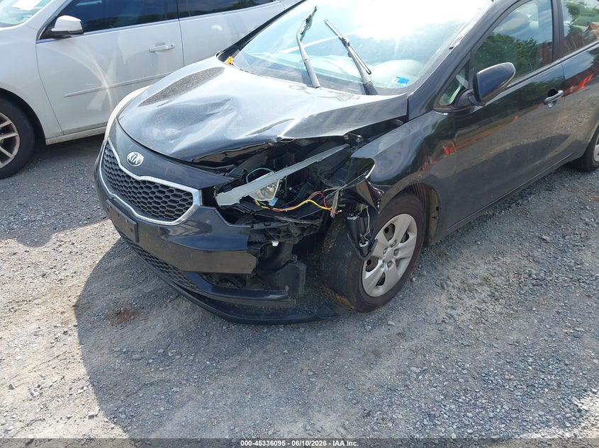 2016 Kia Forte VIN KNAFX4A6XG5499092 IAAI salvage auction — FRONT END, Clear (Virginia), sold $650 on 2026-07-28 (photo 6)