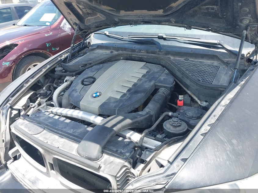 2013 BMW X5 VIN 5UXZW0C55D0B96182 IAAI salvage auction — NORMAL WEAR, Salvage Title, sold $2,050 on 2026-07-06 (photo 6)