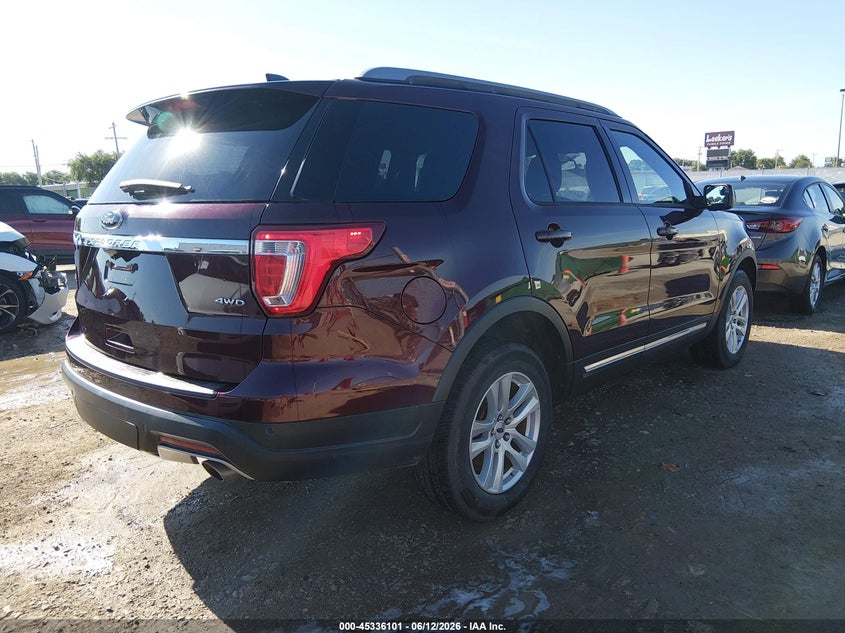 2018 Ford Explorer VIN 1FM5K8D8XJGA11185 IAAI salvage auction — HAIL, Salvage (Kansas), sold $7,100 on 2026-08-21 (photo 4)