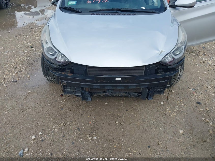 2015 Hyundai Elantra VIN KMHDH4AE9FU437696 IAAI salvage auction — THEFT, Salvage (Illinois), sold $1,300 on 2026-07-28 (photo 6)