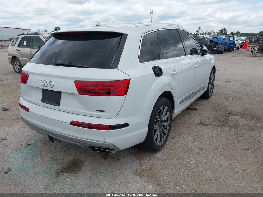 2018 Audi Q7 VIN WA1LHAF79JD020784 IAAI salvage auction — HAIL, Salvage (Texas), sold $775 on 2026-07-28 (photo 4)