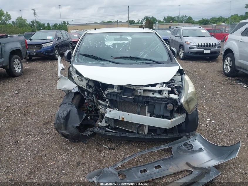 2012 Scion Iq VIN JTNJJXB02CJ011597 IAAI salvage auction — FRONT END, Salvage (Ohio), sold $375 on 2026-07-15 (photo 6)