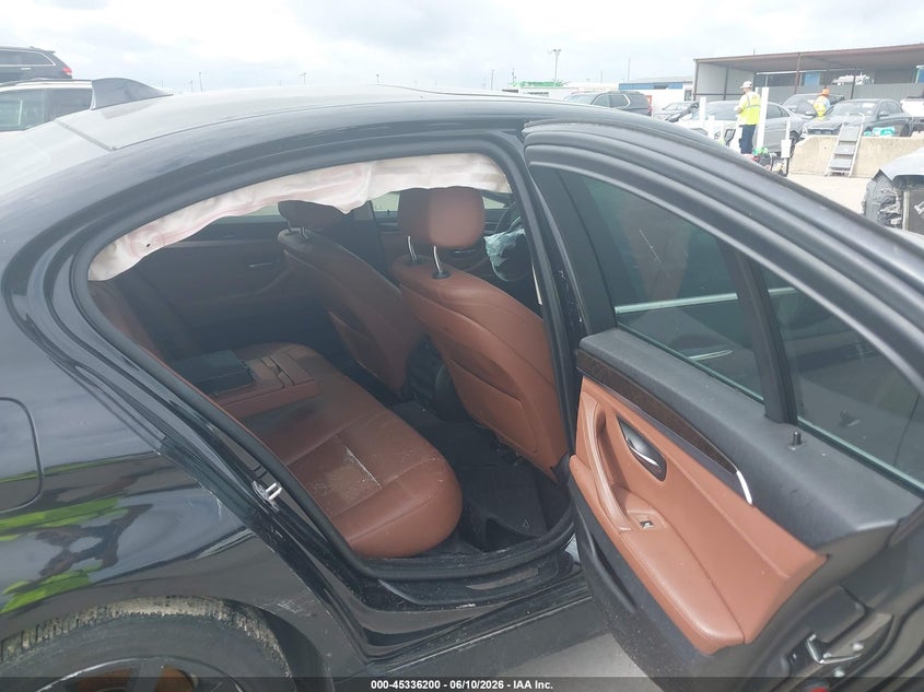 2015 BMW 5er VIN WBA5B3C50FD540570 IAAI salvage auction — RIGHT FRONT, Salvage (Illinois), sold $1,150 on 2026-07-08 (photo 8)
