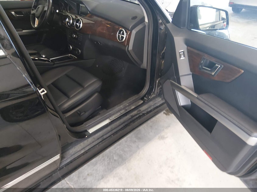 2015 Mercedes-benz Glk-klasse VIN WDCGG8JB1FG381750 IAAI salvage auction — FRONT END, Salvage (Missouri), sold $4,000 on 2026-08-20 (photo 5)