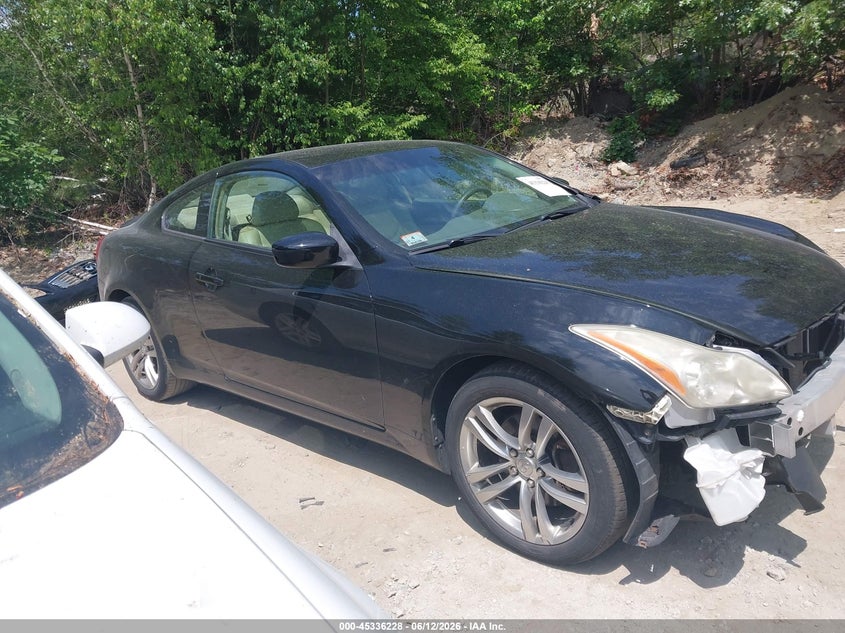 2009 Infiniti G37 VIN JNKCV64F79M653560 IAAI salvage auction — FRONT END, Clear (Massachusetts), sold $450 on 2026-07-09 (photo 1)