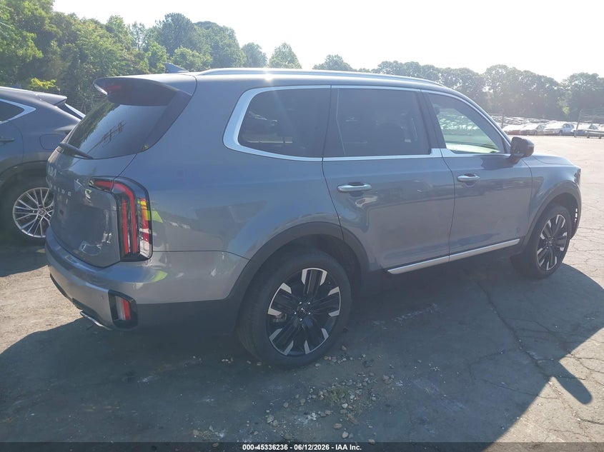 2024 Kia Telluride VIN 5XYP54GC0RG454053 IAAI salvage auction — LEFT SIDE, Salvage Title, sold $12,200 on 2026-07-30 (photo 4)