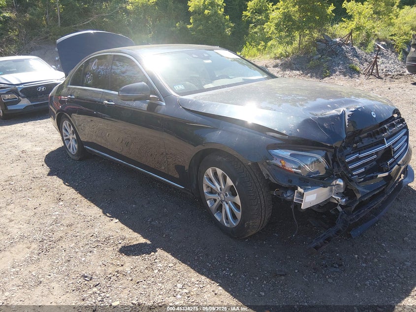2017 Mercedes-benz E-klasse VIN WDDZF4JB2HA133044 IAAI salvage auction — ELECTRICAL, Clear (Massachusetts), sold $2,600 on 2026-07-28 (photo 1)