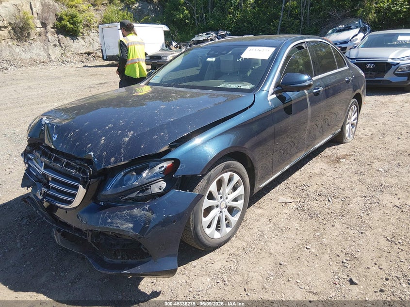 2017 Mercedes-benz E-klasse VIN WDDZF4JB2HA133044 IAAI salvage auction — ELECTRICAL, Clear (Massachusetts), sold $2,600 on 2026-07-28 (photo 2)
