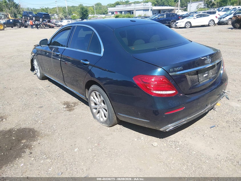2017 Mercedes-benz E-klasse VIN WDDZF4JB2HA133044 IAAI salvage auction — ELECTRICAL, Clear (Massachusetts), sold $2,600 on 2026-07-28 (photo 3)