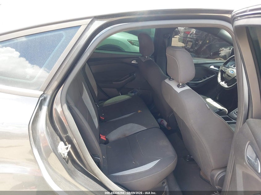 2016 Ford Focus st VIN 1FADP3L9XGL336729 IAAI salvage auction — Cash For Clunkers, Original (Texas), sold $1,800 on 2026-07-08 (photo 8)