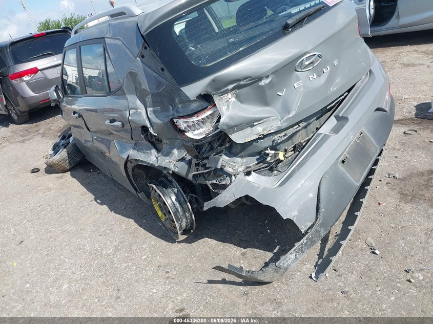 2021 Hyundai Venue VIN KMHRC8A37MU082311 IAAI salvage auction — FRONT & REAR, Salvage (Texas), sold $725 on 2026-07-22 (photo 3)