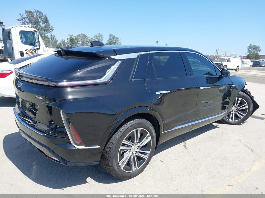 2024 Cadillac Lyriq VIN 1GYKPRRK2RZ138462 IAAI salvage auction — FRONT END, Salvage (California), sold $7,300 on 2026-07-23 (photo 4)