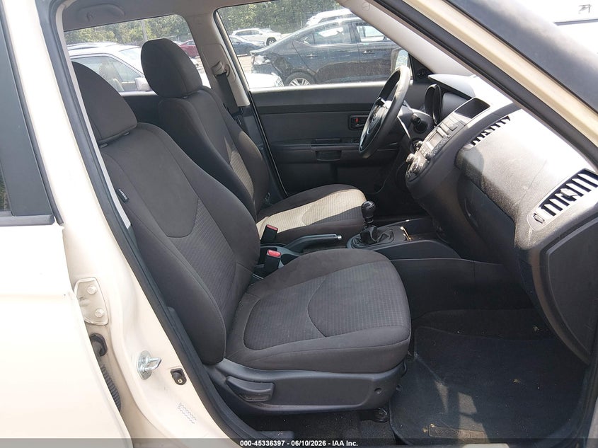2012 Kia Soul VIN KNDJT2A51C7468512 IAAI salvage auction — NORMAL WEAR, Clear (Maryland), sold $175 on 2026-07-08 (photo 5)