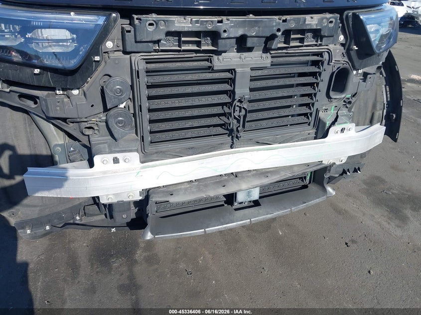 2020 Ford Explorer VIN 1FM5K8GC3LGD06339 IAAI salvage auction — FRONT & REAR, Salvage Title, sold $6,500 on 2026-07-31 (photo 6)