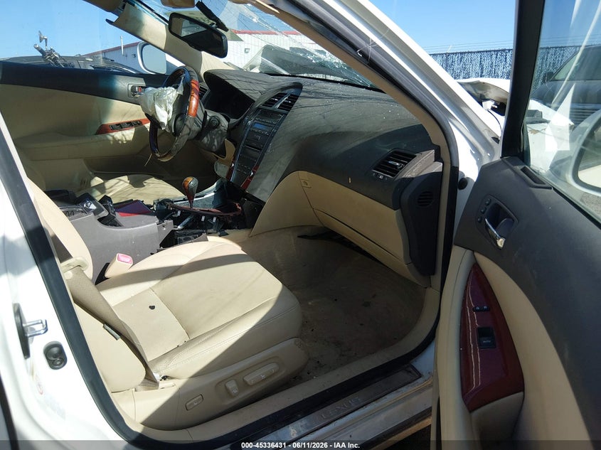 2007 Lexus Es 350 VIN JTHBJ46G572041299 IAAI salvage auction — RIGHT REAR, Salvage (Kansas), sold $750 on 2026-07-17 (photo 5)