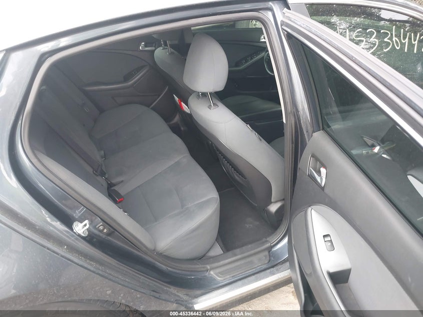 2015 Kia Optima VIN KNAGM4AD3F5081922 IAAI salvage auction — NORMAL WEAR, Clear (Indiana), sold $350 on 2026-07-22 (photo 8)