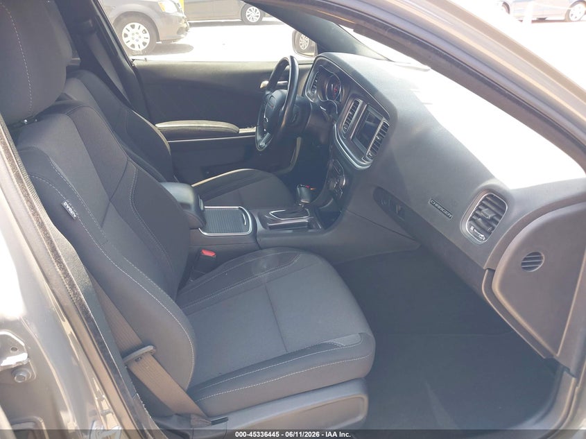 2019 Dodge Charger VIN 2C3CDXBG3KH637195 IAAI salvage auction — NORMAL WEAR, SF97 (California), sold $10,100 on 2026-07-28 (photo 5)