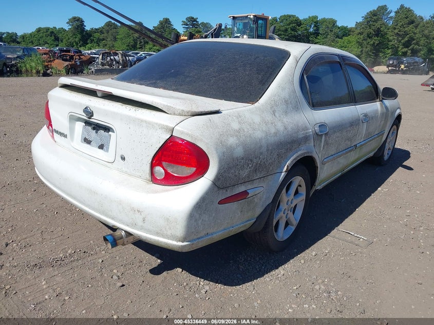2000 Nissan Maxima VIN JN1CA31D0YT710610 IAAI salvage auction — NORMAL WEAR, Clear (New York), sold $475 on 2026-07-07 (photo 4)