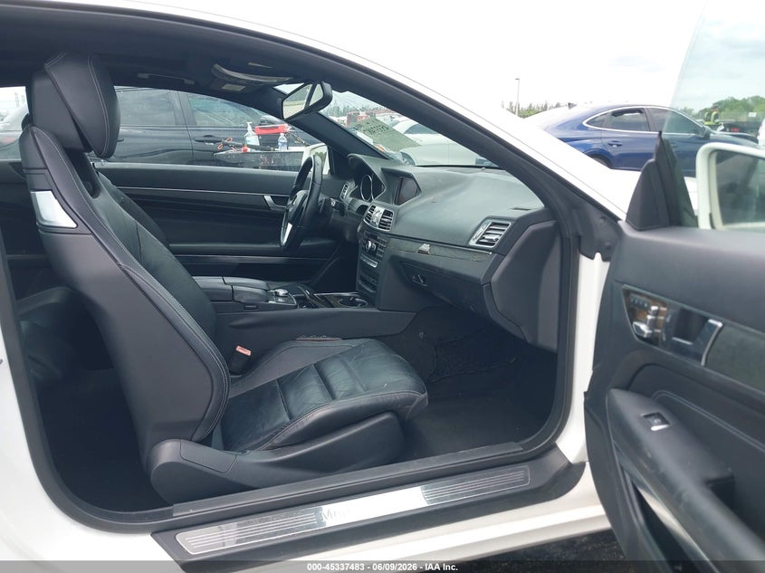 2014 Mercedes-benz E-klasse VIN WDDKJ5KB2EF231896 IAAI salvage auction — FRONT END, Salvage Title, sold $1,400 on 2026-07-16 (photo 5)