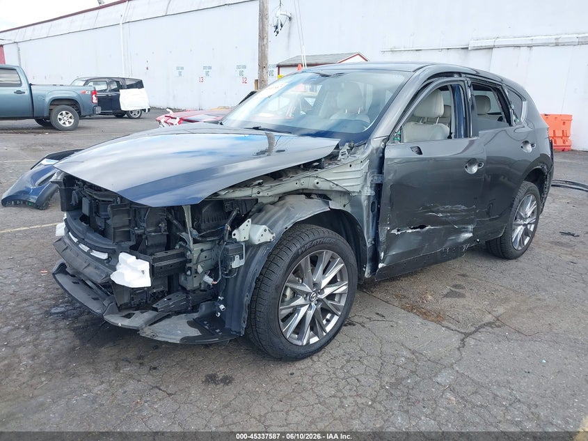 2021 Mazda Cx-5 VIN JM3KFBDM2M1499990 IAAI salvage auction — SIDE, Salvage (Oregon), sold $4,600 on 2026-07-23 (photo 2)