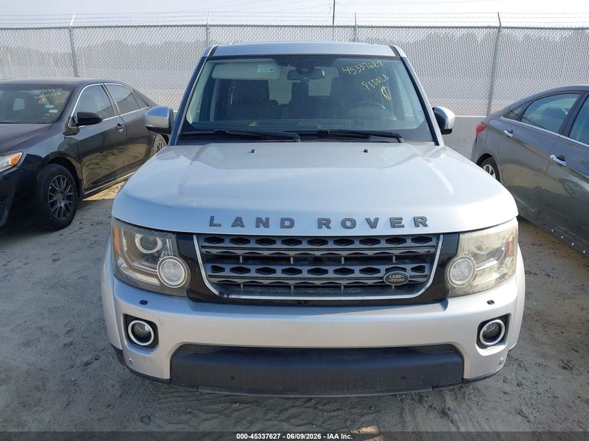 2016 Land rover Lr4 VIN SALAG2V62GA839105 IAAI salvage auction — NORMAL WEAR, Clear (North Carolina), sold $750 on 2026-07-15 (photo 6)