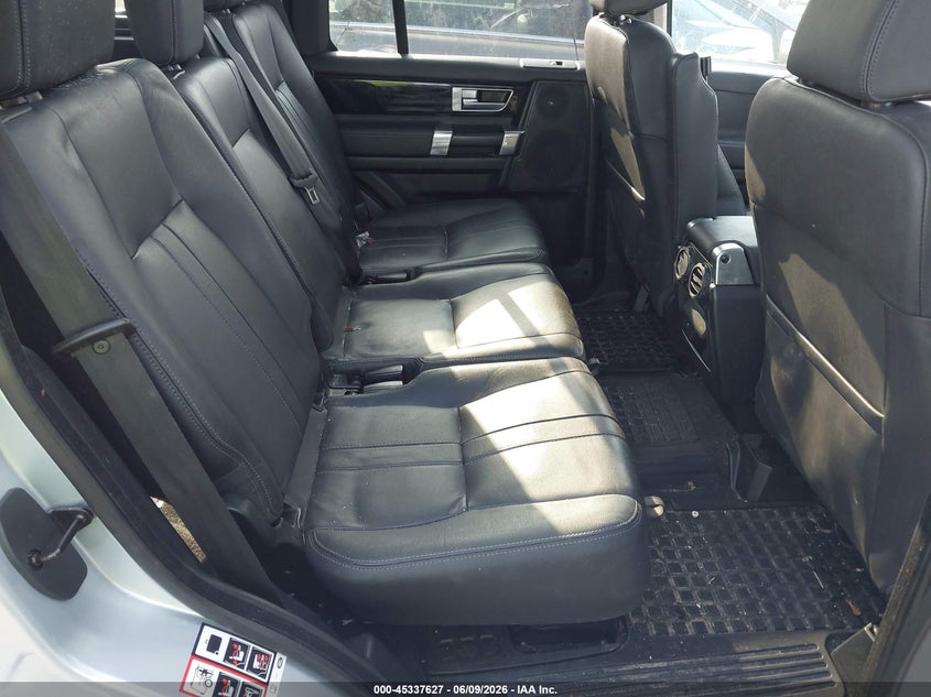 2016 Land rover Lr4 VIN SALAG2V62GA839105 IAAI salvage auction — NORMAL WEAR, Clear (North Carolina), sold $750 on 2026-07-15 (photo 8)