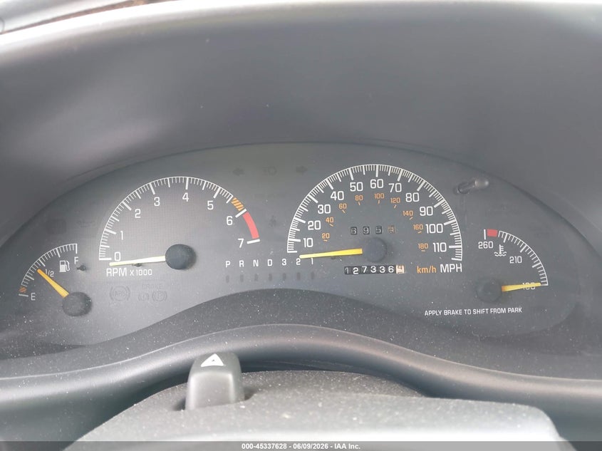 1998 Pontiac Grand prix VIN 1G2WP52K0WF253749 IAAI salvage auction — RIGHT FRONT, Salvage (North Carolina), sold $250 on 2026-07-09 (photo 7)