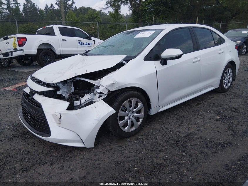 2026 Toyota Corolla VIN 5YFB4MDE3TP434403 IAAI salvage auction — RIGHT FRONT, Salvage Title, sold $7,300 on 2026-07-28 (photo 2)