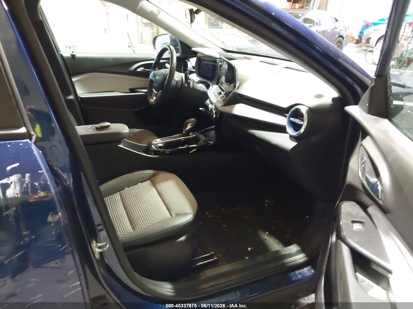 2024 Chevrolet Trax VIN KL77LHE26RC044642 IAAI salvage auction — FRONT END, Salvage Title, sold $3,250 on 2026-07-22 (photo 5)