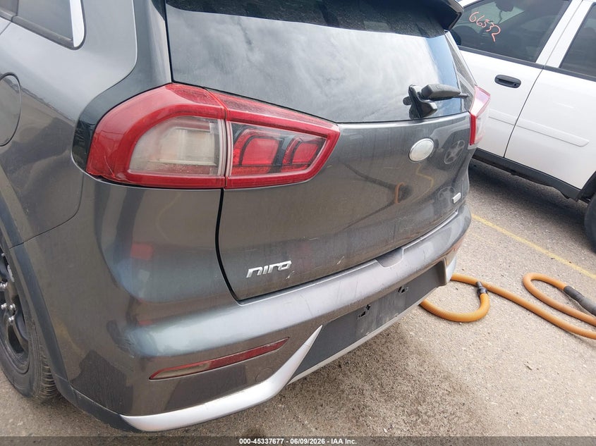 2018 Kia Niro VIN KNDCB3LC1J5123972 IAAI salvage auction — NORMAL WEAR, Clear (Colorado), sold $950 on 2026-07-14 (photo 6)