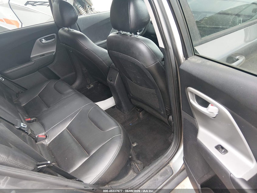 2018 Kia Niro VIN KNDCB3LC1J5123972 IAAI salvage auction — NORMAL WEAR, Clear (Colorado), sold $950 on 2026-07-14 (photo 8)