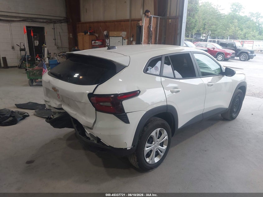 2025 Chevrolet Trax VIN KL77LFEP6SC093572 IAAI salvage auction — REAR END, Mv-907A (New York), sold $4,250 on 2026-07-15 (photo 4)
