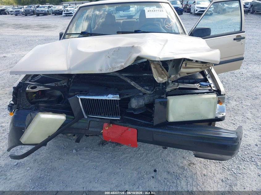 1993 Volvo 940 VIN YV1JS8318P1143603 IAAI salvage auction — UNKNOWN, Rebuildable (Florida), sold $300 on 2026-08-13 (photo 6)