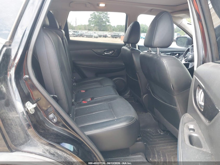 2018 Nissan Rogue VIN JN8AT2MV6JW309116 IAAI salvage auction — FRONT & REAR, Salvage Title, sold $3,250 on 2026-07-31 (photo 8)