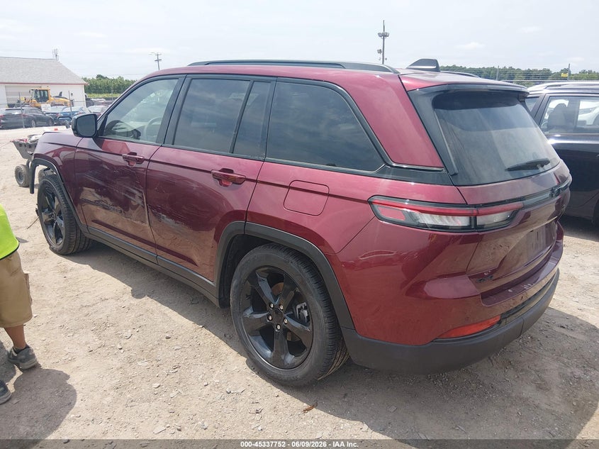 2024 Jeep Grand cherokee VIN 1C4RJHBG5RC702484 IAAI salvage auction — LEFT FRONT, Salvage (Pennsylvania), sold $12,200 on 2026-07-29 (photo 3)
