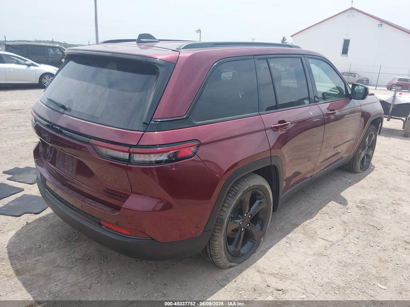 2024 Jeep Grand cherokee VIN 1C4RJHBG5RC702484 IAAI salvage auction — LEFT FRONT, Salvage (Pennsylvania), sold $12,200 on 2026-07-29 (photo 4)