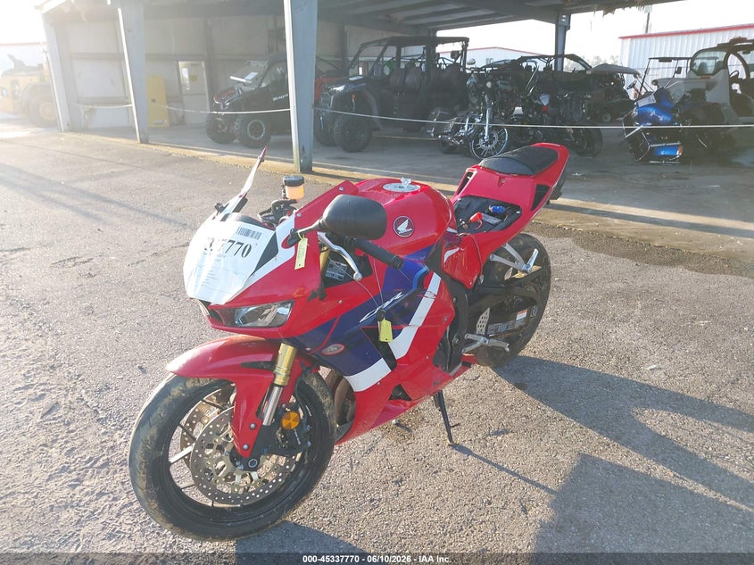2021 Honda Cbr VIN JH2PC40J8MK700663 IAAI salvage auction — ALL OVER, Salvage (Louisiana), sold $3,450 on 2026-07-15 (photo 2)