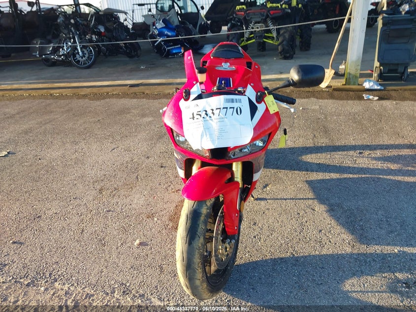 2021 Honda Cbr VIN JH2PC40J8MK700663 IAAI salvage auction — ALL OVER, Salvage (Louisiana), sold $3,450 on 2026-07-15 (photo 5)