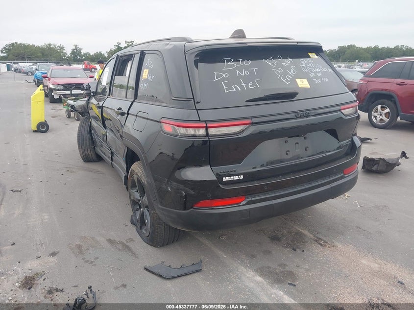 2023 Jeep Grand cherokee VIN 1C4RJHBG9PC541831 IAAI salvage auction — BIOHAZARD/CHEMICAL, Salvage Title, sold $2,550 on 2026-08-23 (photo 3)