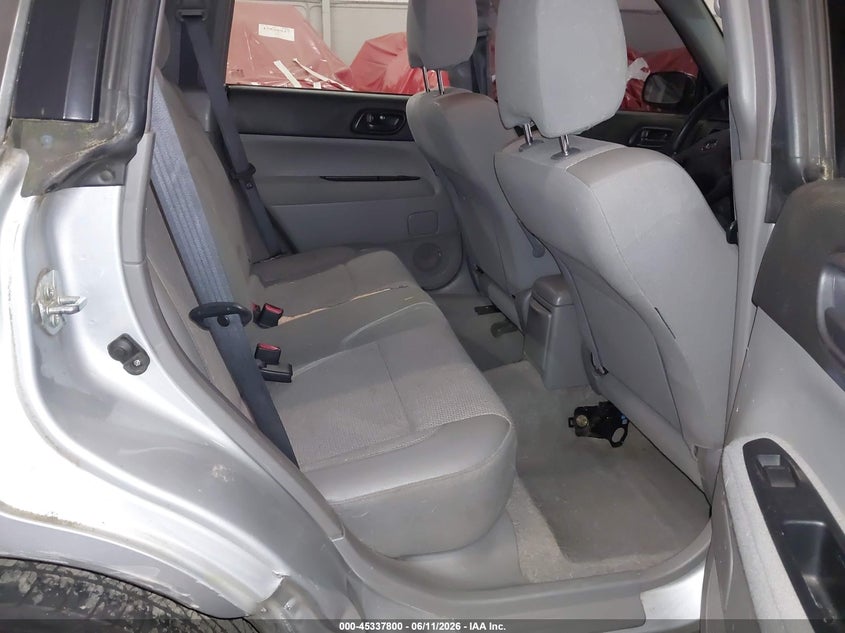 2003 Subaru Forester VIN JF1SG63603H760660 IAAI salvage auction — SIDE, Salvage (Oregon), sold $275 on 2026-07-31 (photo 8)