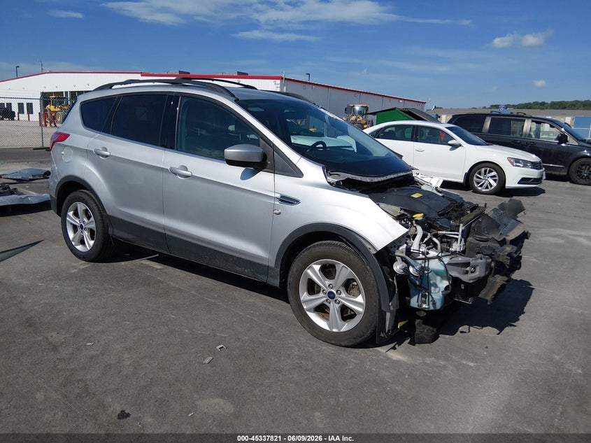 2016 Ford Escape VIN 1FMCU9GX8GUB64183 IAAI salvage auction — FRONT END, Salvage (Illinois), sold $975 on 2026-07-31 (photo 1)
