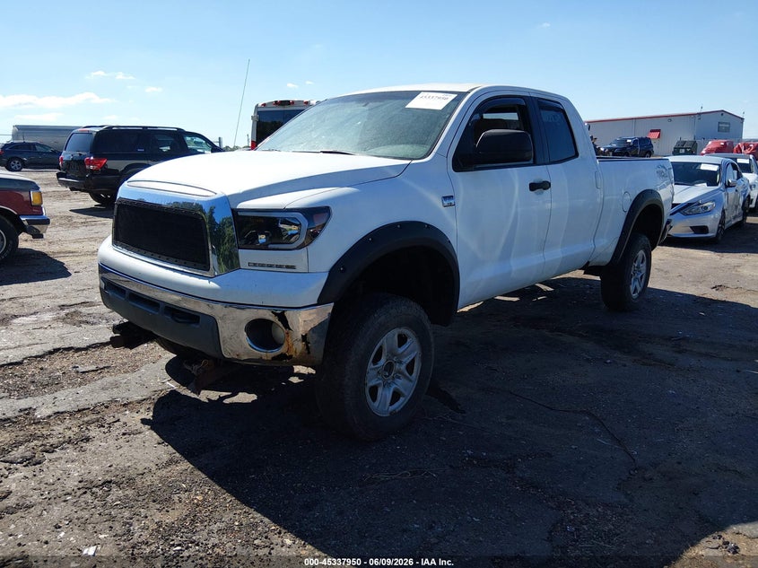 2008 Toyota Tundra VIN 5TFBT54198X014370 IAAI salvage auction — NORMAL WEAR, Clear (Mississippi), sold $925 on 2026-07-08 (photo 2)