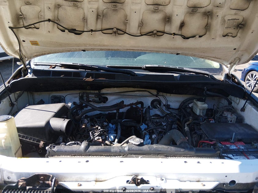 2008 Toyota Tundra VIN 5TFBT54198X014370 IAAI salvage auction — NORMAL WEAR, Clear (Mississippi), sold $925 on 2026-07-08 (photo 6)