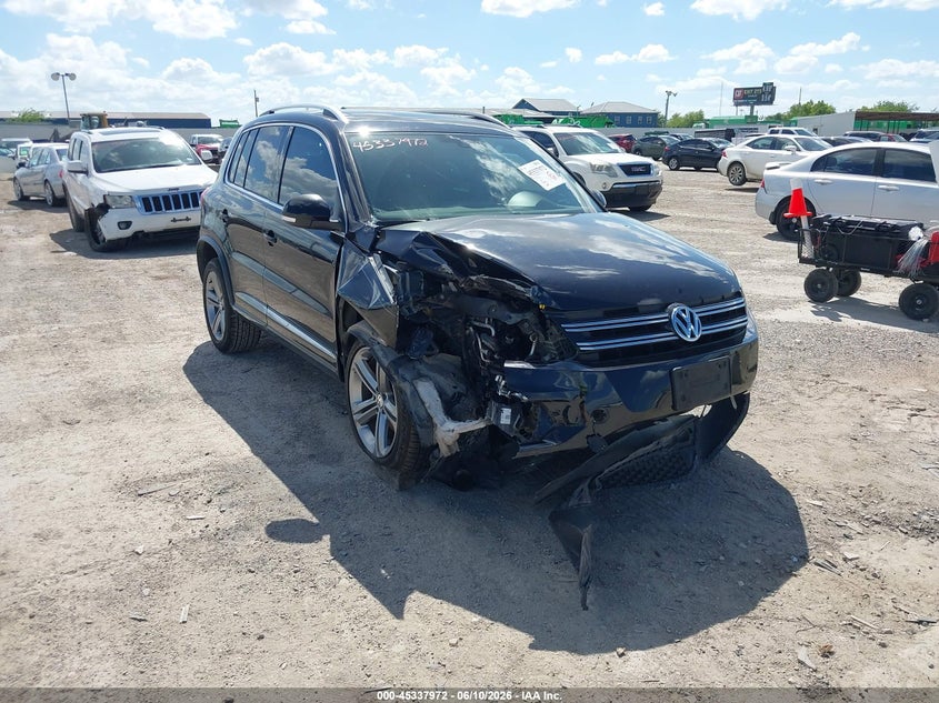 2017 Volkswagen Tiguan VIN WVGTV7AX4HW507202 IAAI salvage auction — FRONT END, Salvage Title, sold $1,750 on 2026-08-19 (photo 6)