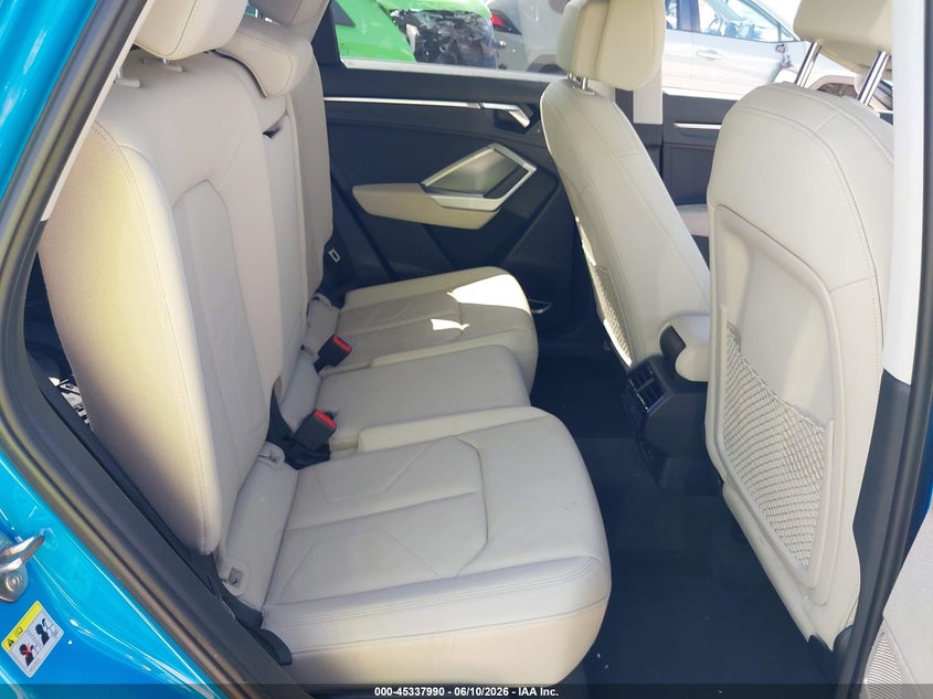 2019 Audi Q3 VIN WA1FECF37K1083061 IAAI salvage auction — REAR END, Salvage Title, sold $7,400 on 2026-08-21 (photo 8)