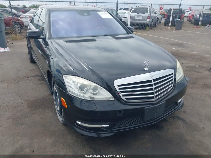 2010 Mercedes-benz S-klasse VIN WDDNG7BB8AA297318 IAAI salvage auction — LEFT REAR, Salvage (California), sold $1,050 on 2026-08-12 (photo 1)